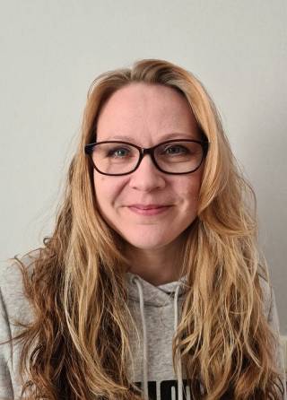 Kuvassa Marjut Nieminen